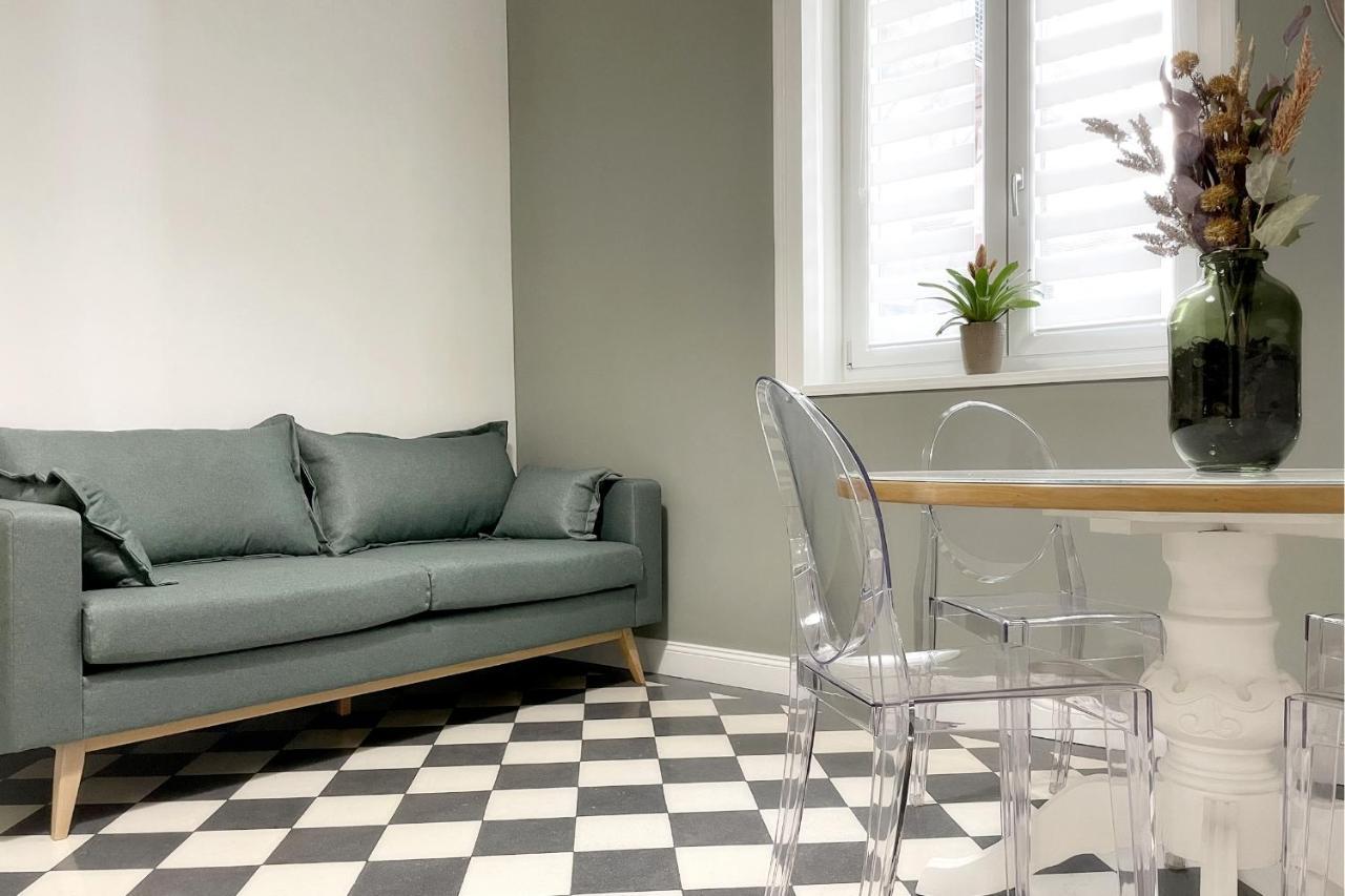 Dimora Borghese “Whitaker” Apartment Palermo Bagian luar foto