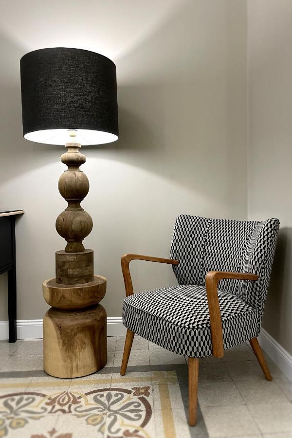 Dimora Borghese “Whitaker” Apartment Palermo Bagian luar foto