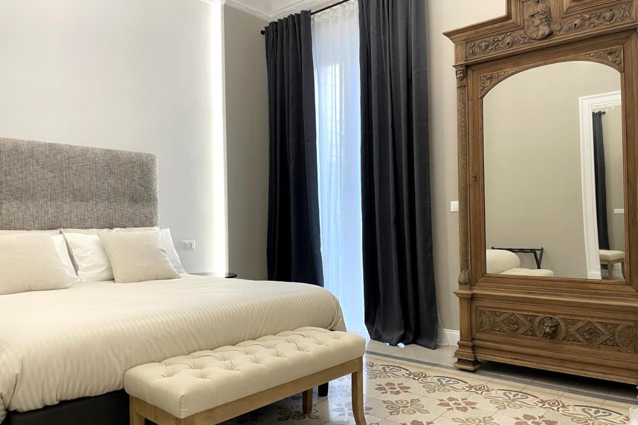 Dimora Borghese “Whitaker” Apartment Palermo Bagian luar foto